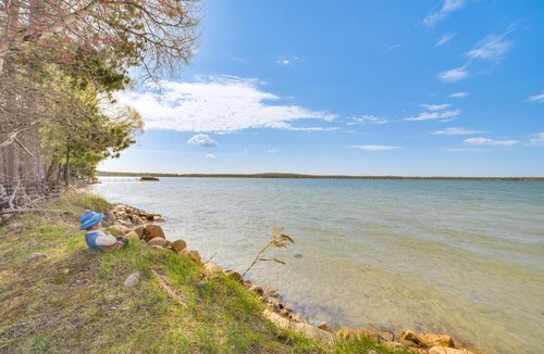 Lewiston House | Dock + Fire Pit: Lakefront Lewiston Escape!