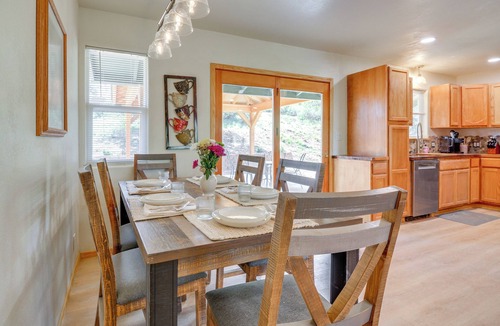Prescott Heights Cottage | Dog Friendly! Peaceful Wooded Retreat in Prescott