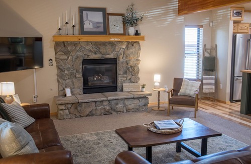 Heber Cabin | Dogs welcome - Gorgeous, Spacious Cabin in the Pines