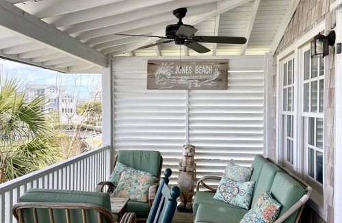Wrightsville Beach Cottage | DOLPHIN HOUSE - Family Vacation Cottage- Special rates for July and August!