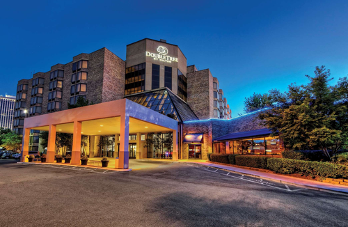 East Memphis Hotel | DoubleTree by Hilton Memphis