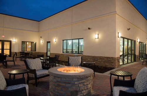 Seward Place Hotel | DoubleTree by Hilton Schenectady
