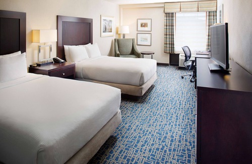 Linthicum Heights Hotel | DoubleTree Hotel Baltimore - BWI Airport