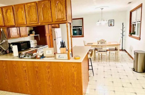 New Philadelphia Apartment | Dover Tower