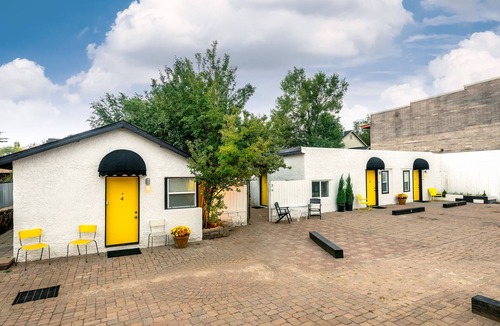 Southside Condo | Downtown Cozy Condo-Walk to Best Diners, Breweries, NAU, Historic Flagstaff.