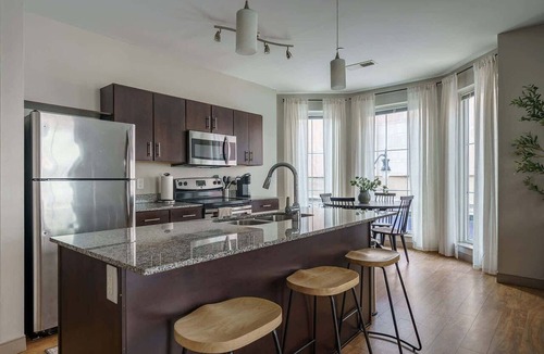 Uptown District Apartment | Downtown Luxury Apartment on the Columbus Commons