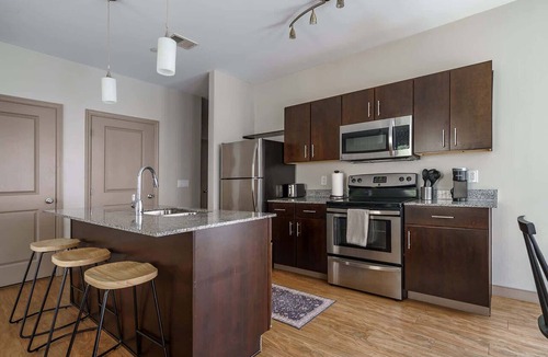 Uptown District Apartment | Downtown Luxury Apartment on the Columbus Commons