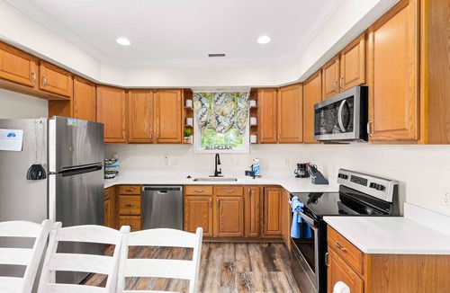 Ocean City House | Downtown OC Dual Townhomes | Large Groups + Steps to the Beach