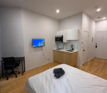 Sainte-Marie Apartment | Downtown Studio for 2 with Free private parking