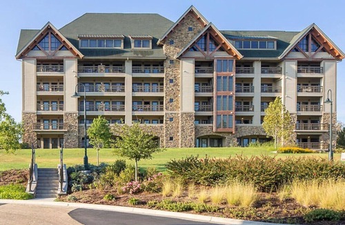 Big Cedars Condo | Easy Access to Dogwood Canyon in this great resort Studio Apt