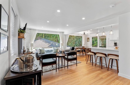 Victory Heights House | Easy MAJOR INTERNATIONAL SPORTING EVENT Access — 17 min to Fan Zone, 24 min to Stadium + 5BR Family Retreat @ Private Creek Fast