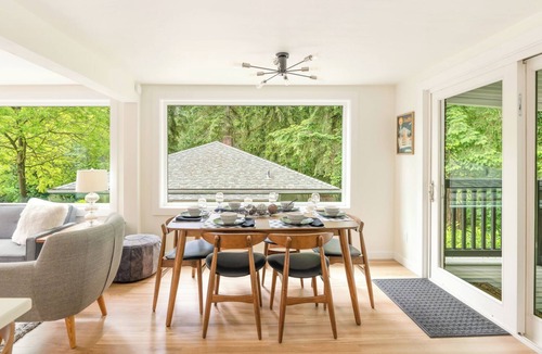 Victory Heights House | Easy MAJOR INTERNATIONAL SPORTING EVENT Access — 17 min to Fan Zone, 24 min to Stadium + 5BR Family Retreat @ Private Creek Fast