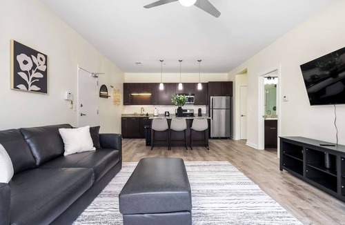 Grandview Heights Apartment | Elegant 1-Bedroom Luxury Unit with Pool Access