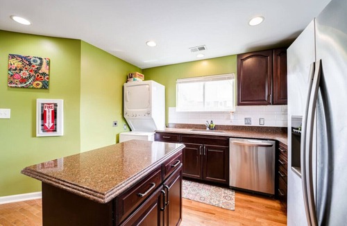 Seminary Hill Apartment | Elegant 4Bd, 3bth with Office,free parking and E.V Charger in peaceful neighbor