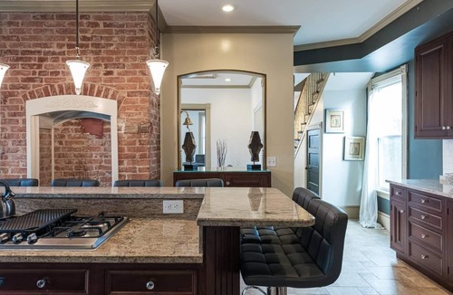 Anacostia House | Elegant, King Bed, Privacy, Free Parking