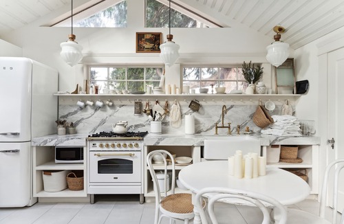 Highline Cottage | Elegant & Romantic Farmhouse - Sunlight!