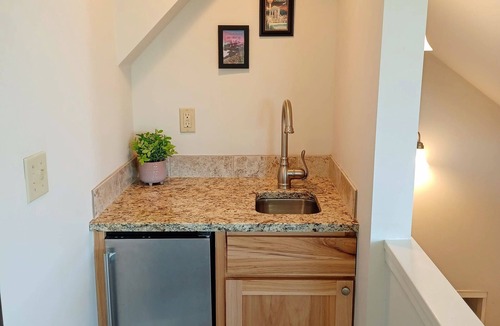 Lower Queen Anne House | Enchanting 3 Bedroom Home with Space Needle Views!