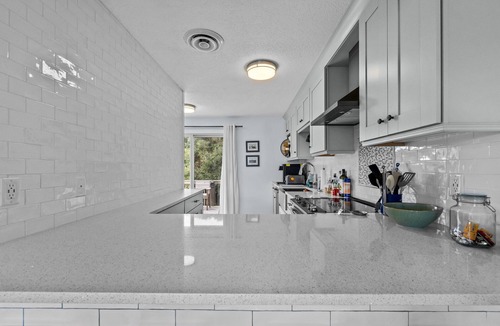 Sea Acres House | Endless Summer, a charming 2-bedroom condo in Duck, NC, perfect for a relaxing getaway.