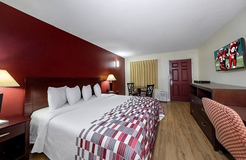 Ellenton Hotel | Enjoy a Hassle-Free and Suiting Stay! Near Manatee County Agricultural Museum