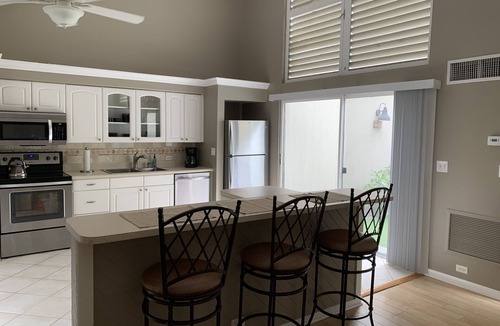 Osprey Condo | Enjoy this Condo Hideaway Casey Key area of Sarasota Relax and Enjoy this Secret