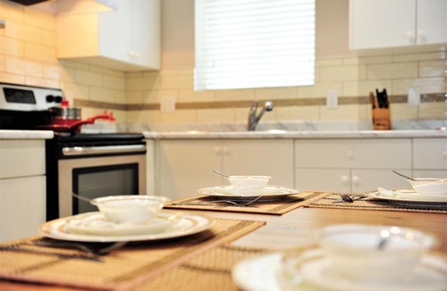 Renfrew-Collingwood House | Entire 2-bedroom home in Vancouver