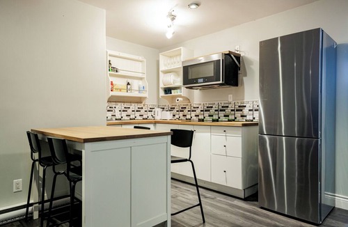 Lower Sackville Apartment | Entire Apt, Free parking [Middle Sackville]