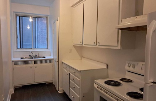 Cote-Des-Neiges—Notre-Dame-De-Grace Apartment | Entire rental unit - Montreal, Canada