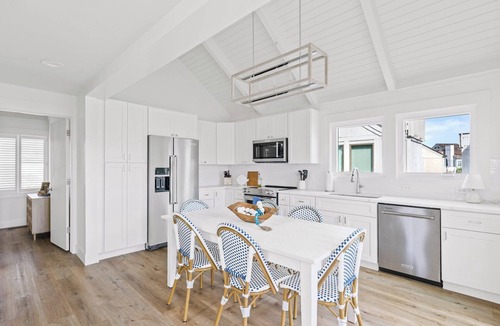 Bald Head Island Villa | Escape to Sandy Dreams, a beautifully remodeled villa perfectly situated on Bald Head Island.