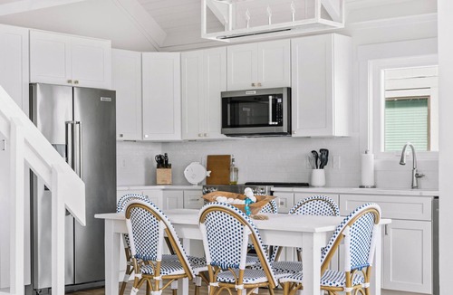 Bald Head Island Villa | Escape to Sandy Dreams, a beautifully remodeled villa perfectly situated on Bald Head Island.