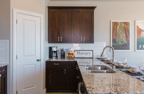 Sienna Hills House | Escondido 1107lPetroglyph Place, Located in Washington Utah near Sand Hollow Lake, SLP 19