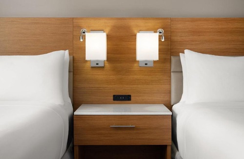 South Lake Union Hotel | EVEN Hotel Seattle Downtown - Lake Union by IHG