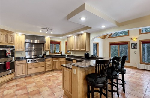Beaver Cove House | Evergreen Point Lodge (Panoramic Views of Moosehead Lake!)