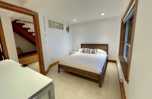 Juan de Fuca Electoral Area House | Exclusive Oceanfront 4-bedroom w/ incredible views