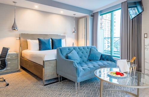 Coquitlam Hotel | Executive Plaza Hotel Metro Vancouver