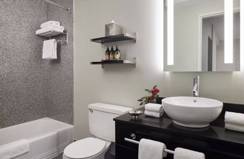 Capitol Hill Hotel | Experience Historic Landmarks – 4 Family Friendly Suites at the Heart of DC