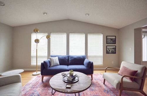 Bothell House | Experience Woodinville Wine Country/Downtown Bothell