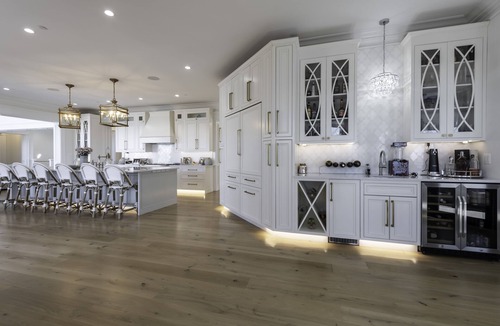 Stevensville Villa | Exquisite 14,000 sq ft Waterfront Mansion with Pool