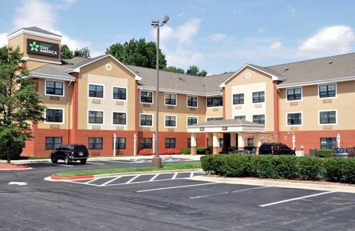 Lake Arbor Hotel | Extended Stay America Suites Washington DC Landover