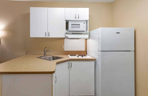 Morrow Hotel | Extended Stay America Select Suites Atlanta Morrow