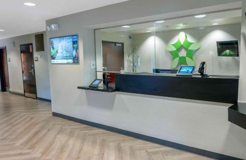 Potomac Falls Hotel | Extended Stay America Suites - Washington, DC - Sterling