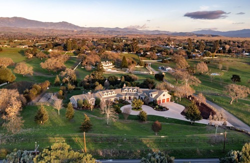 Santa Ynez House | Extraordinary Wine Country Property Santa Ynez/Los Olivos
