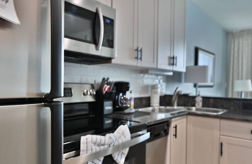 Downtown Myrtle Beach Condo | Fabulous Penthouse, Central MB, 2 Balconies,Watch Sunrise in Your Bed