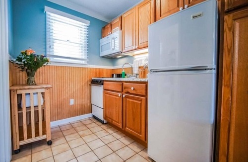 Block Island Apartment | Fabulous Studio Near Ballard's Beach