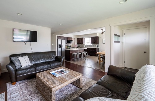 Sugar House House | FALL SALE - Ideal location - Across from Sugarhouse Park