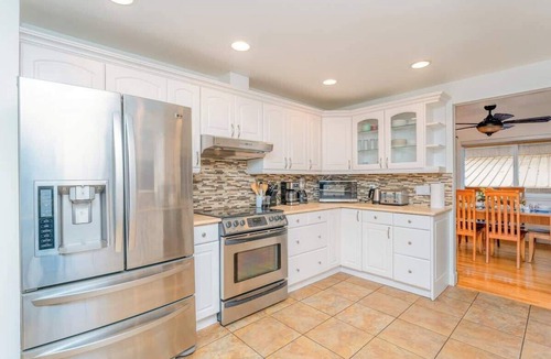 Mercer Island House | Family-Friendly Comfort For Groups & Long Stays