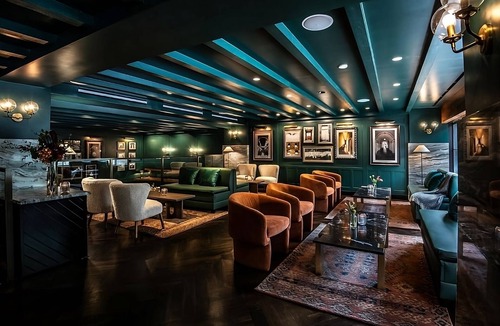 Connecticut Ave - K Street Hotel | Family-Friendly Double Suite – Downtown D.C. Near Smithsonian