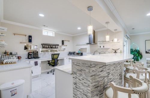 Fairland Apartment | Family-Friendly Home w/Foosball in Silver Spring!