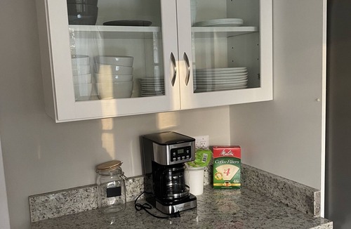 Seminary Hill House | Family friendly home, sleeps 8, close to DC attractions. New kitchen.