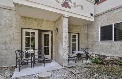 Zermatt Villa | Family Getaway~pool, Tubing, Skiing, & Ice Castles Villa 1002 1 Bedroom Villa by RedAwning