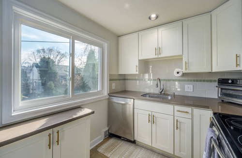 Lawton Park House | Family Oasis - Huge Yard · Toys · Fire Pit · 3BR+ Near Queen Anne/Ballard